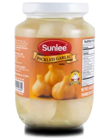 SUNLEE Inlagd vitlök i saltlake 454 g.