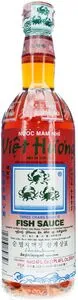 THREE CRABS Fish Sauce Viet Huong 682ml.
